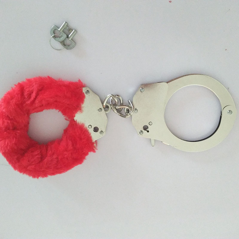 Dụng cụ SM đa năng còng số 8 chất lượng cao, giá tốt Dụng cụ SM đa năng còng số 8 chất lượng cao, giá tốt